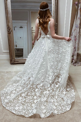 White V-Neck Sleeveless 3D Flowers Backless Wedding Dress